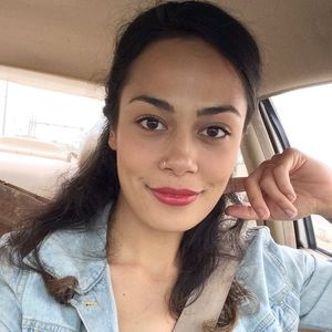 Meet your Posher, Alexandra